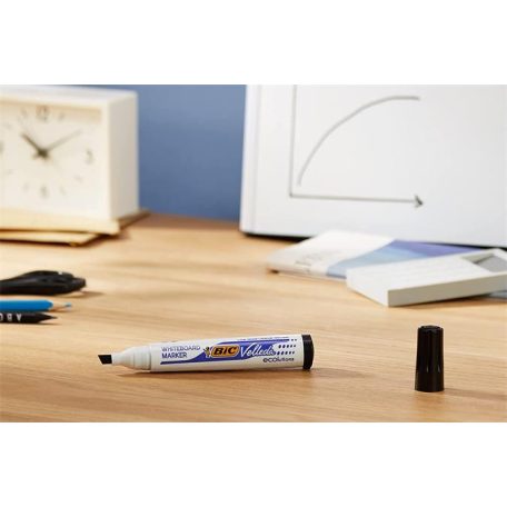 BIC Flipchart- és táblamarker, 1,1-5,6 mm, vágott, BIC "Velleda ecolutions", fekete