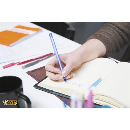 BIC Golyóstoll, 0,32 mm, kupakos, BIC "Round Stic Classic", kék