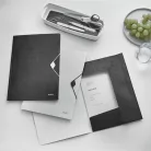 LEITZ Gumis mappa, PP, A4, LEITZ "Wow", fekete