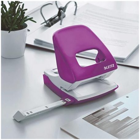 LEITZ Lyukasztó, kétlyukú, 30 lap, LEITZ "Nexxt Wow", lila