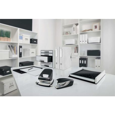 LEITZ Lyukasztó, kétlyukú, 30 lap, LEITZ "Nexxt Wow", fekete