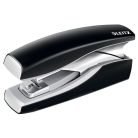 LEITZ Tűzőgép, 26/6, 30 lap, LEITZ "Nexxt Softpress", fekete