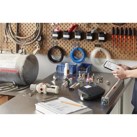 DYMO Elektromos feliratozógép, kézi, DYMO "LabelManager® Executive 640 CB"