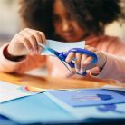 FISKARS Olló, iskolai, 15 cm, balkezes, FISKARS, ombré kék