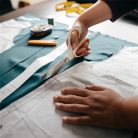 FISKARS Olló, általános, 23 cm, FISKARS "RazorEdge Softgrip", narancssárga-fehér