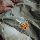 FISKARS Varróolló, 10 cm, hajlított, FISKARS "Classic", narancssárga