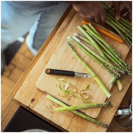 FISKARS Rögzített pengés hámozó, FISKARS