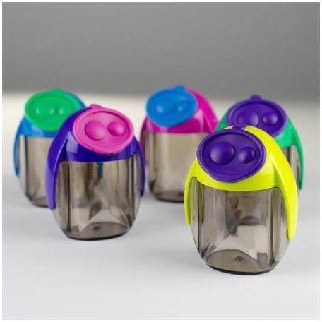 KORES Hegyező, kétlyukú, tartályos, KORES "Migoo", vegyes szín