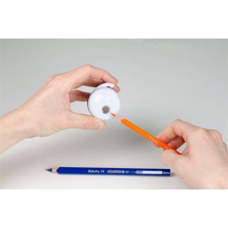 KORES Hegyező, kétlyukú, tartályos, KORES "Spooky "