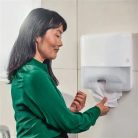 TORK Kéztörlő, tömörített, Interfold, 2 réteg, 225 lap, H2 rendszer, Premium, TORK "Xpress Soft Multifold", fehér