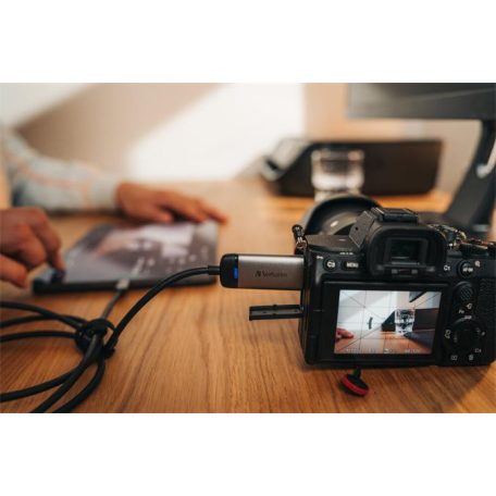 VERBATIM Adapter, USB-C/HDMI, 4K, kábellel, VERBATIM, alumínium-fekete