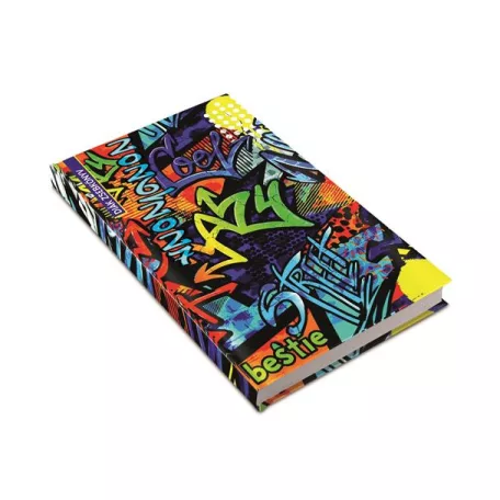 REALSYSTEM Diák zsebkönyv, heti, 2026/2027 tanév, REALSYSTEM, graffiti
