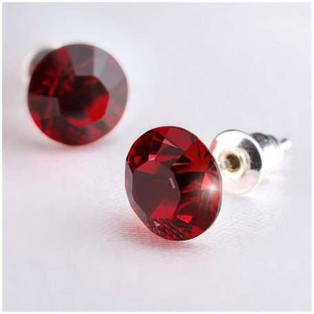 ART CRYSTELLA Fülbevaló, siam sötét piros SWAROVSKI® kristállyal, 8mm, ART CRYSTELLA®