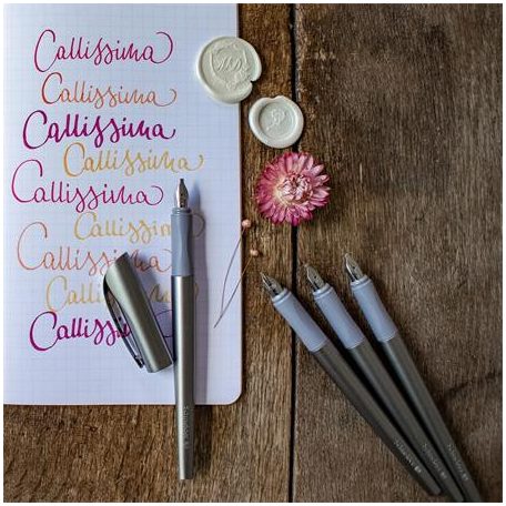 SCHNEIDER Töltőtoll ajándékszett, 1,1 mm, ajándék 1,5 és 1,8 mm-es tollheggyel, SCHNEIDER "Callissima", antracitszürke